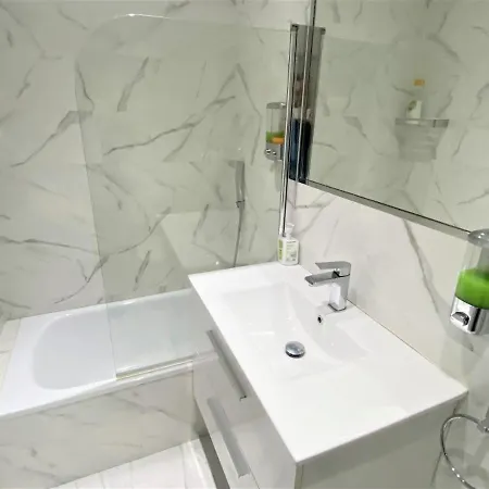 公寓 Atico Lujo 利亚内斯